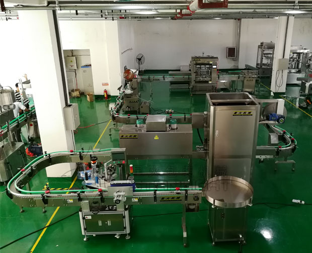 大型辣椒醬灌裝機械設備