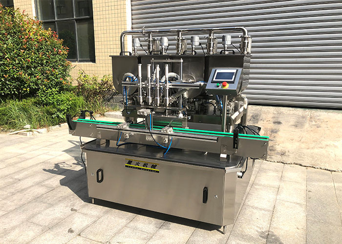 全自動(dòng)辣椒醬灌裝機(jī)械設(shè)備展示