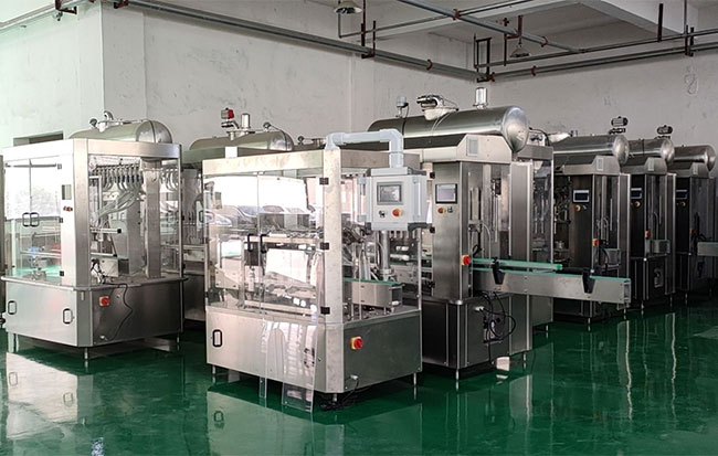 自動液體灌裝機生產廠家車間展示