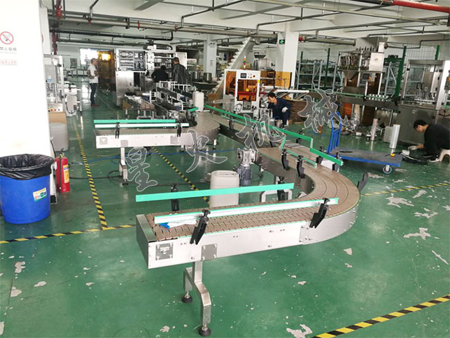 稱重式液體肥料灌裝機設備展示