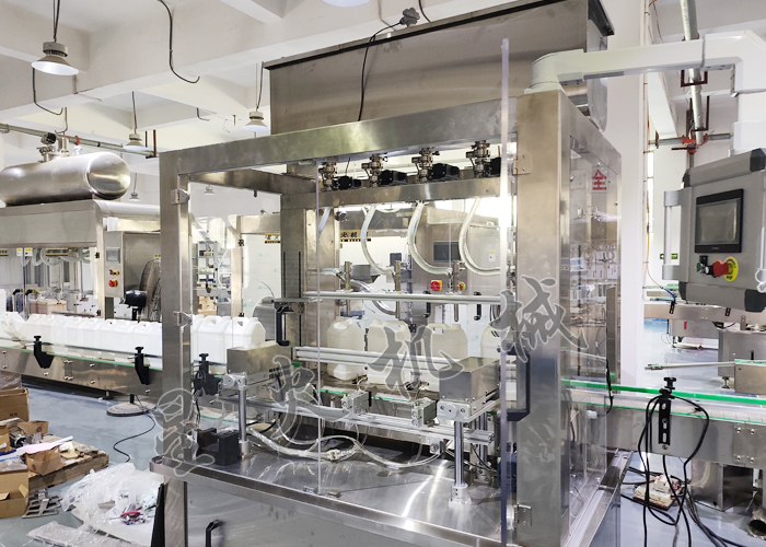 全自動液體稱重灌裝機