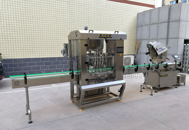 辣椒醬灌裝機(jī)設(shè)備